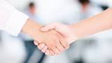 Could banning handshakes in Hospitals prevent the spread of disease?
