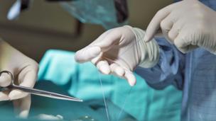 Surgery students ‘losing dexterity to stitch patients’